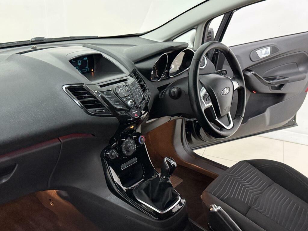 Ford Fiesta 1.25 Zetec Euro 6 PK15LKY Black #2