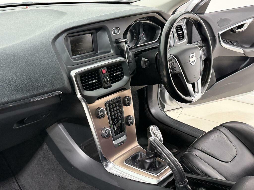 Volvo V40 Cross Country 1.6 D2 Lux Euro 5 S S Silver #2