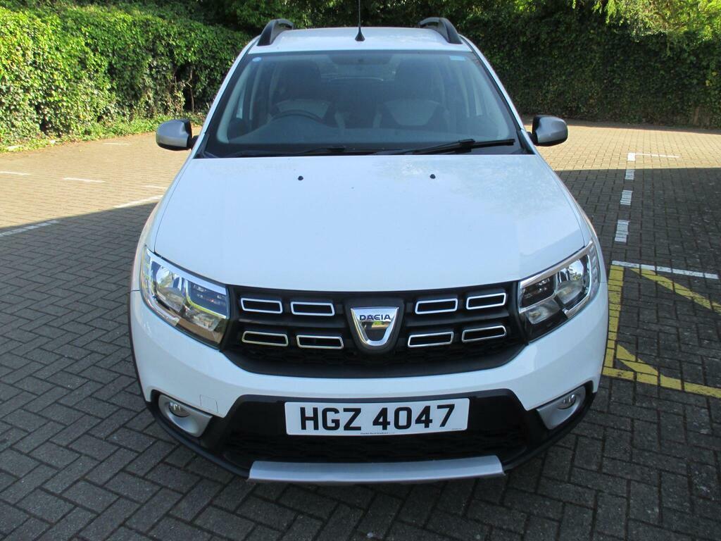 Dacia Sandero Stepway 0.9 Tce Laureate Euro 6 S S HGZ4047 White #3