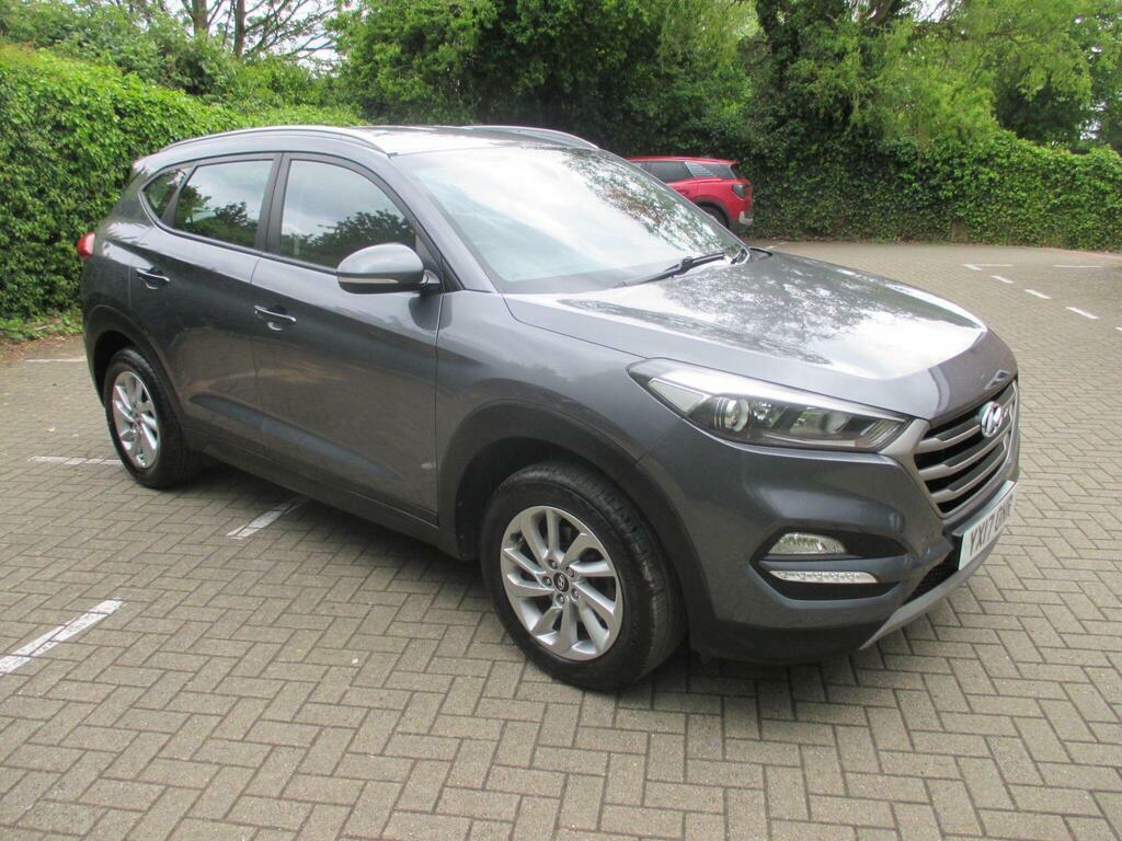 Hyundai Tucson 1.7 Crdi Blue Drive Se Nav Euro 6 S S Grey