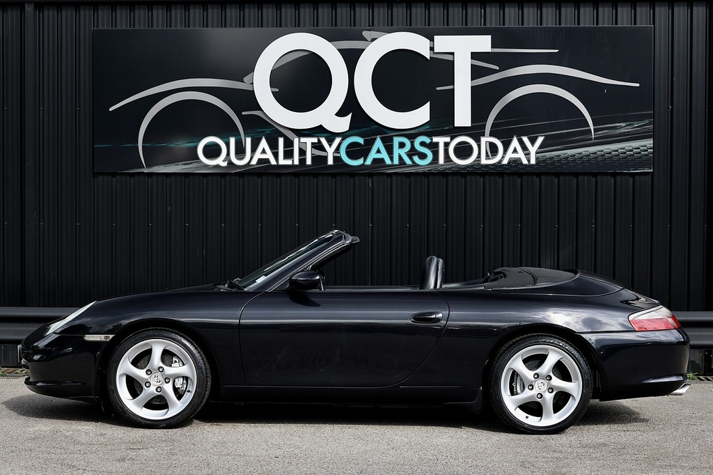 Porsche 911 911 Carrera 4 Black #2