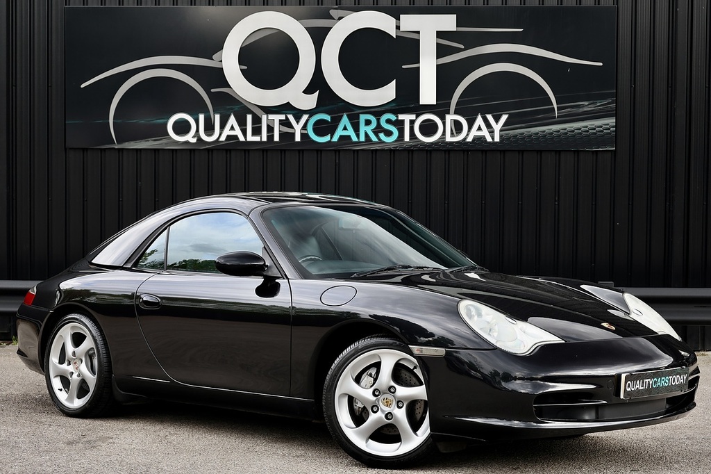 Porsche 911 911 Carrera 4 Black
