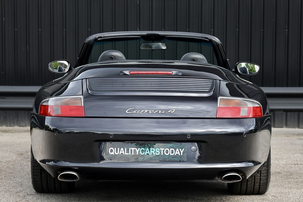 Porsche 911 911 Carrera 4 Black #6