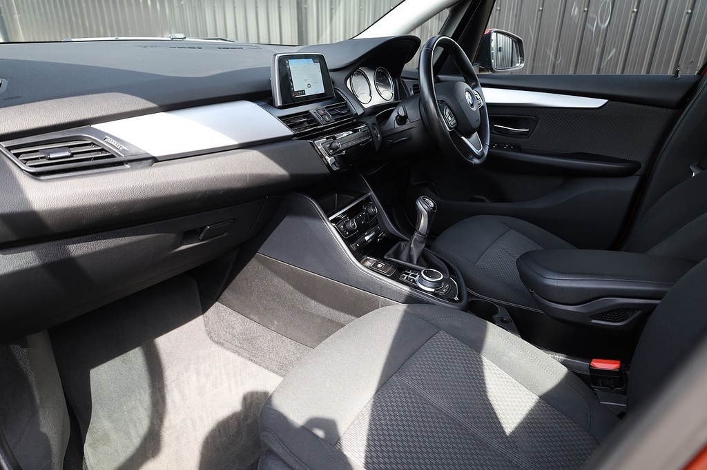 BMW 2 Series Active Tourer 218I Se Active Tourer NK70MPX Orange #3