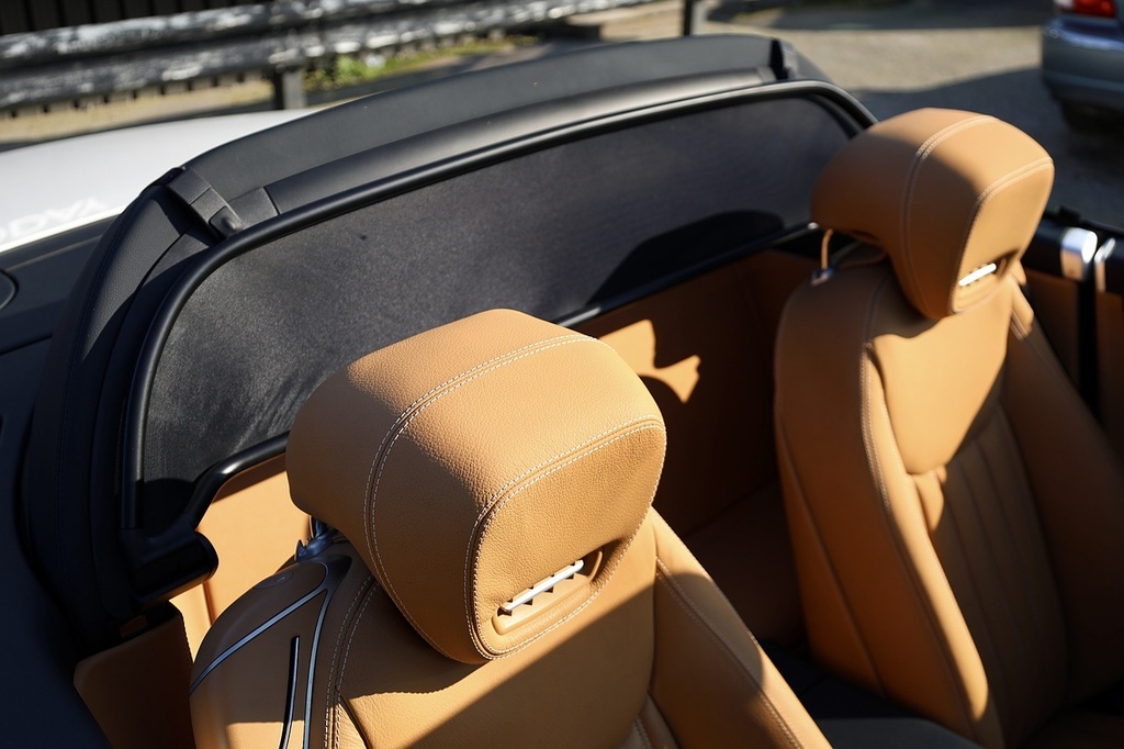 Mercedes-Benz SL Class Base White #8