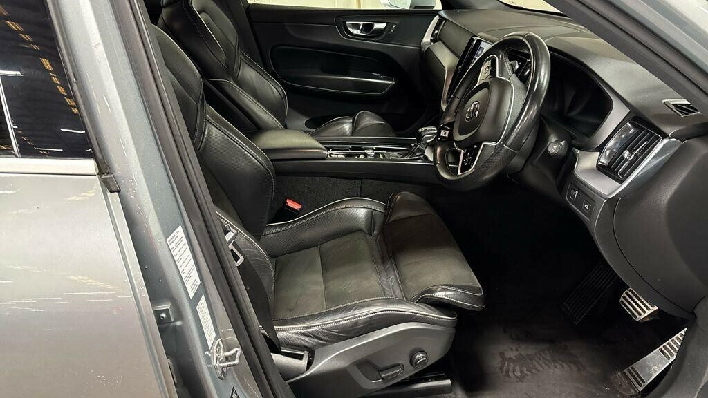 Volvo XC60 2.0 D5 Powerpulse R-design Awd Euro 6 Ss 5