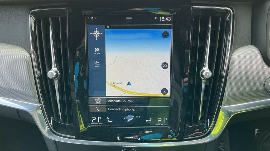 Volvo V90 2.0 D4 R-design Pro Euro 6 Ss YE68GJS Blue #4