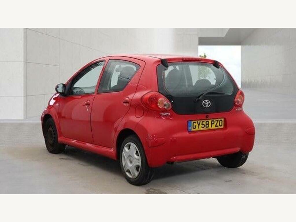 Toyota Aygo 1.0 Vvt-i Euro 4 Red #3