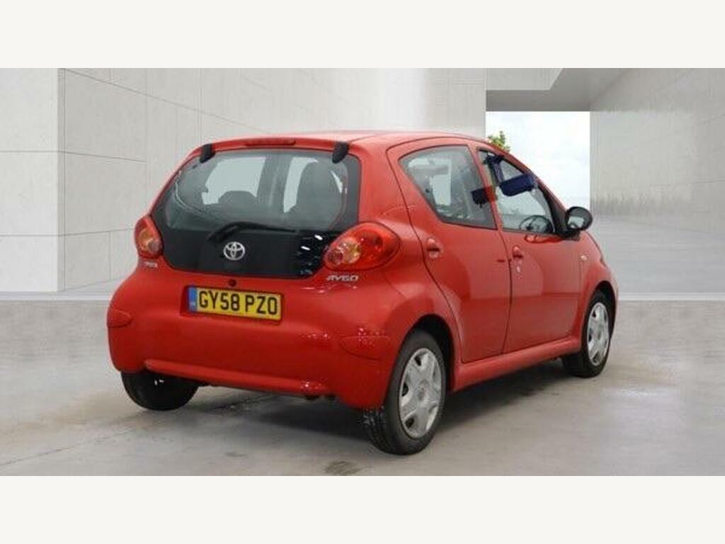Toyota Aygo 1.0 Vvt-i Euro 4 Red #4