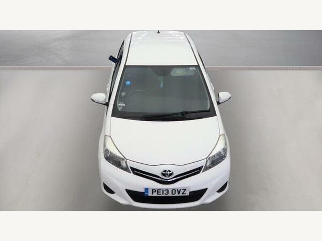 Toyota Yaris 1.33 Dual Vvt-i Tr Multidrive S Euro 5 White #6