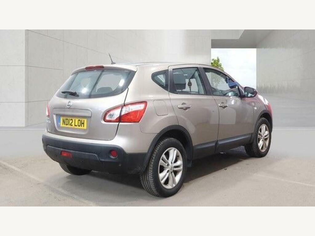 Nissan Qashqai 1.6 Acenta Cvt 2Wd Euro 5 Beige #4