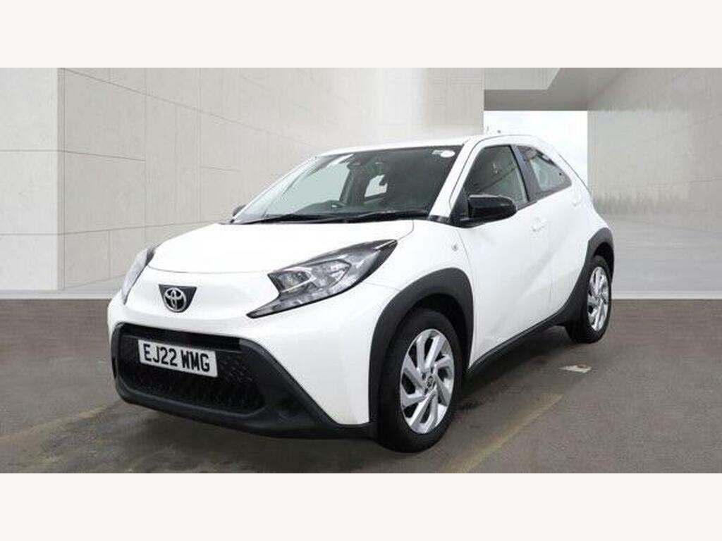 Toyota Aygo X 1.0 Vvt-i Pure Euro 6 S S EJ22WMG White #2