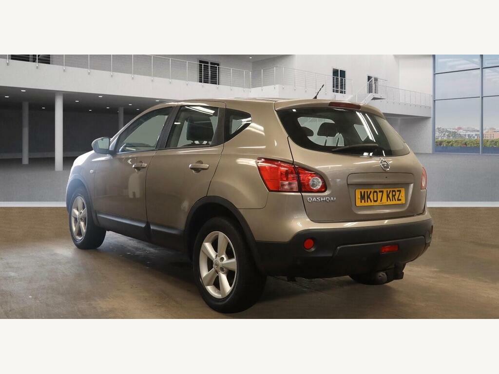 Nissan Qashqai 2.0 Tekna 4Wd Beige #3