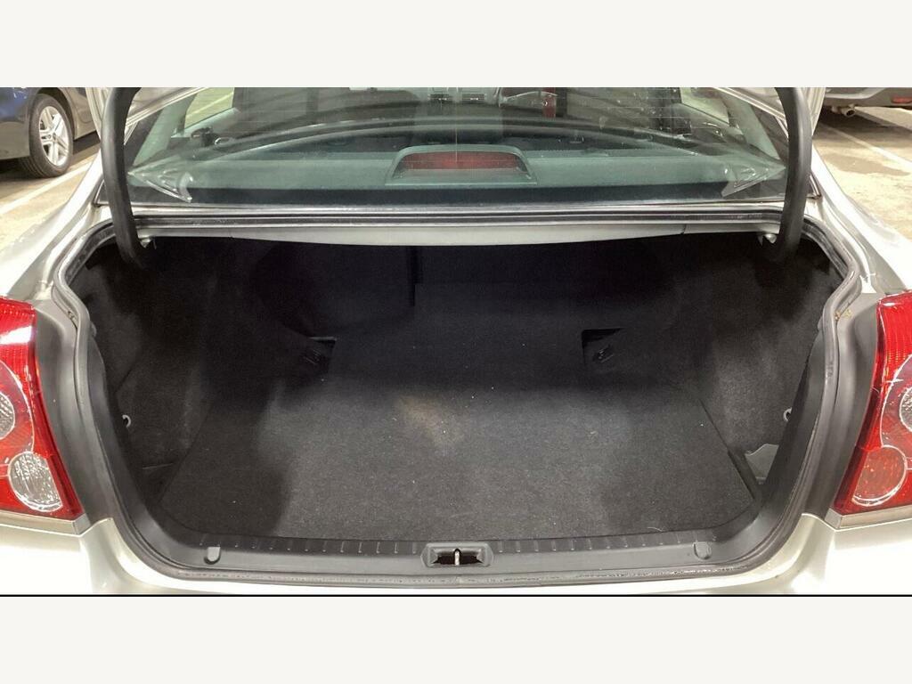 Toyota Avensis 2.2 D-4d Tr Silver #4