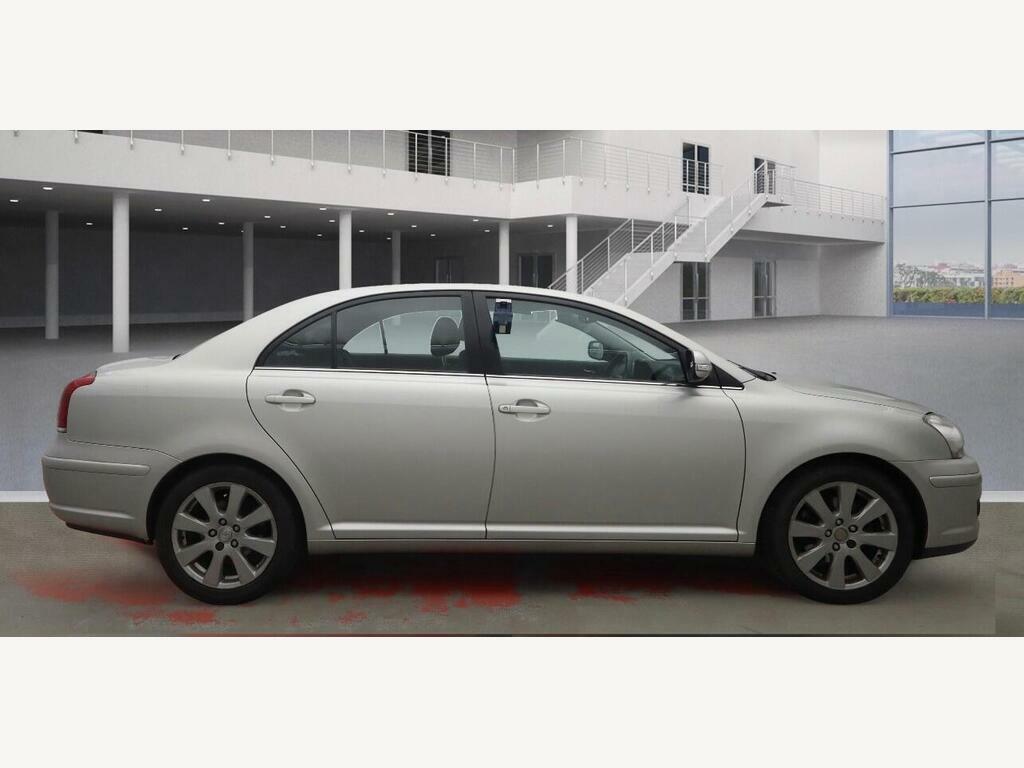 Toyota Avensis 2.2 D-4d Tr Silver #3