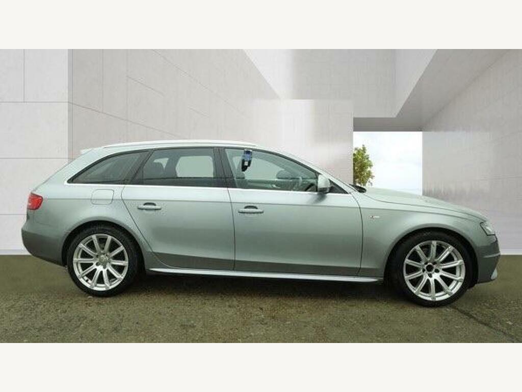 Audi A4 Avant 2L S Line Black #5