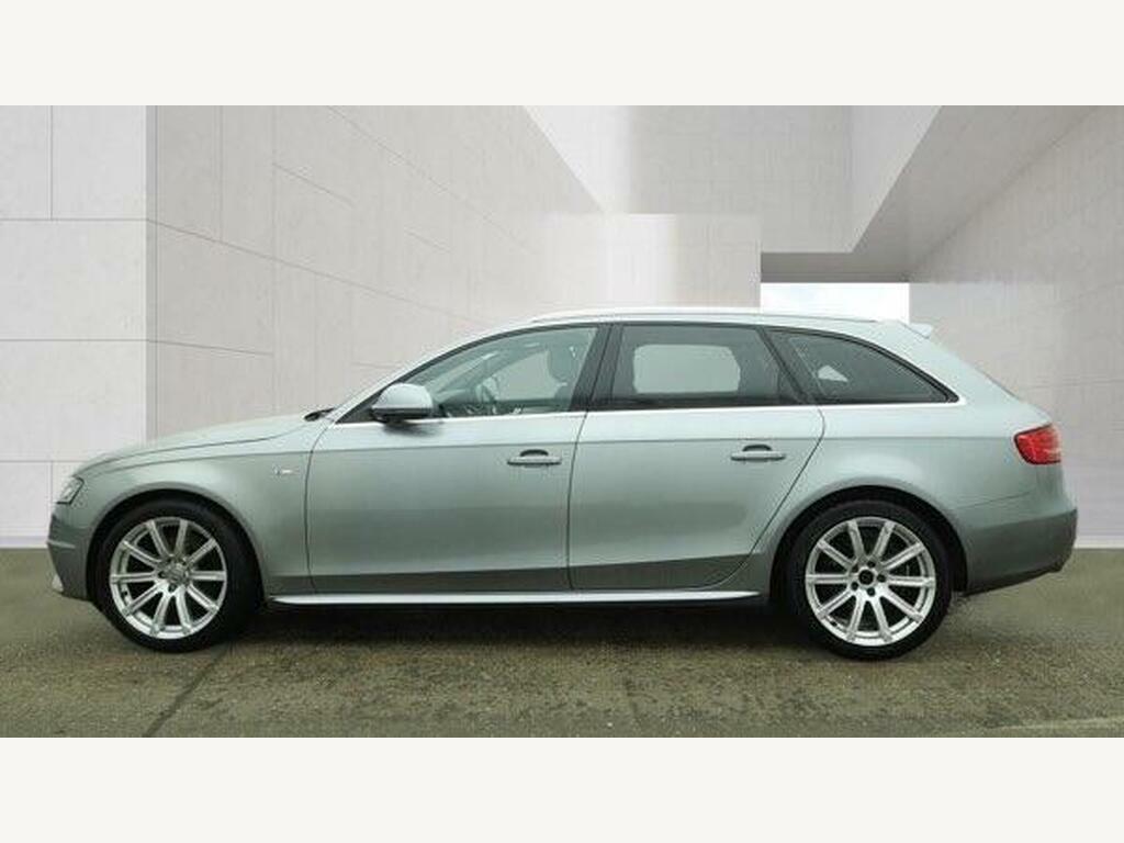Audi A4 Avant 2L S Line Black #6