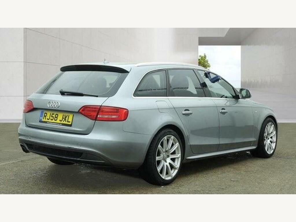 Audi A4 Avant 2L S Line Black #4