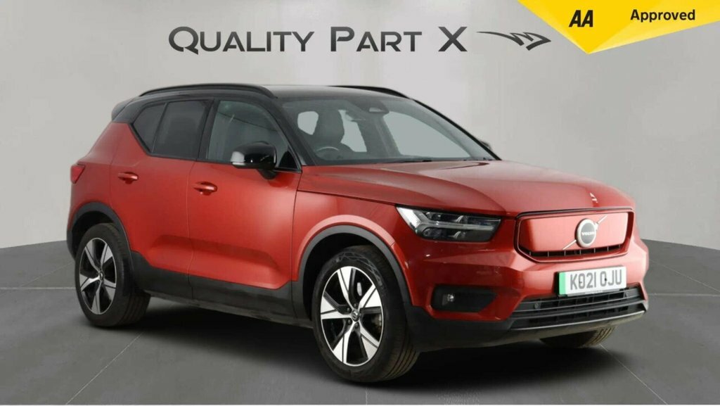 Volvo XC40 Suv Red