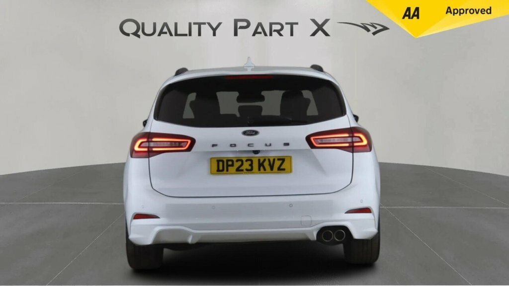 Ford Focus Estate DP23KVZ White #6