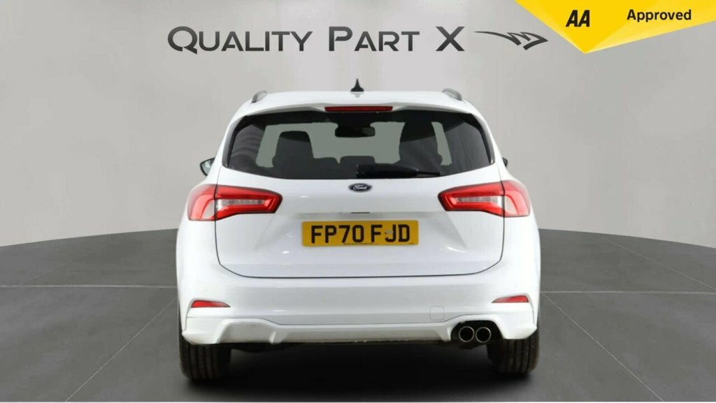 Ford Focus 2L St-line White #6