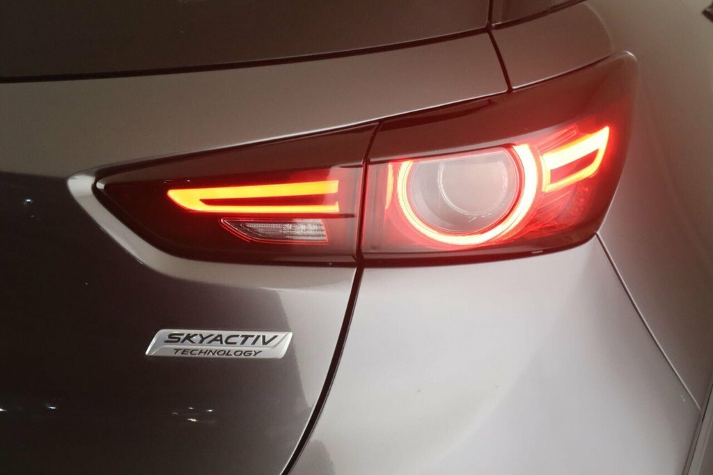 Mazda CX-3 Se-l Lux 2.0 White #9