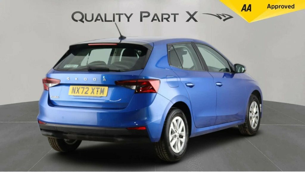 Skoda Fabia Hatchback NX72XTM Blue #5