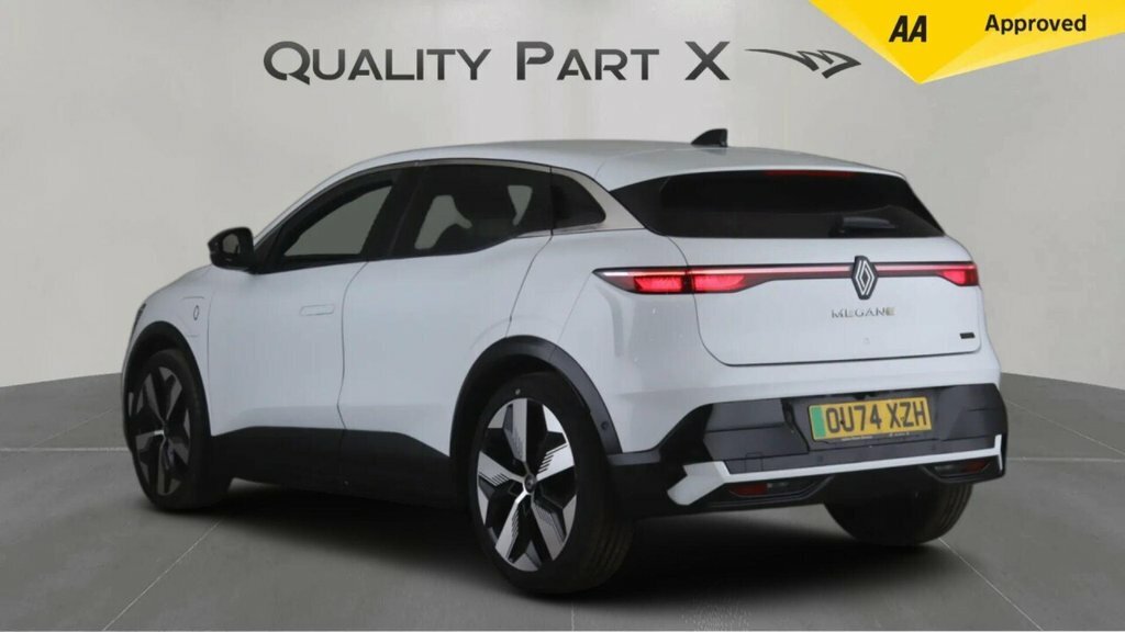 Renault Megane E-Tech Hatchback OU74XZH White #5