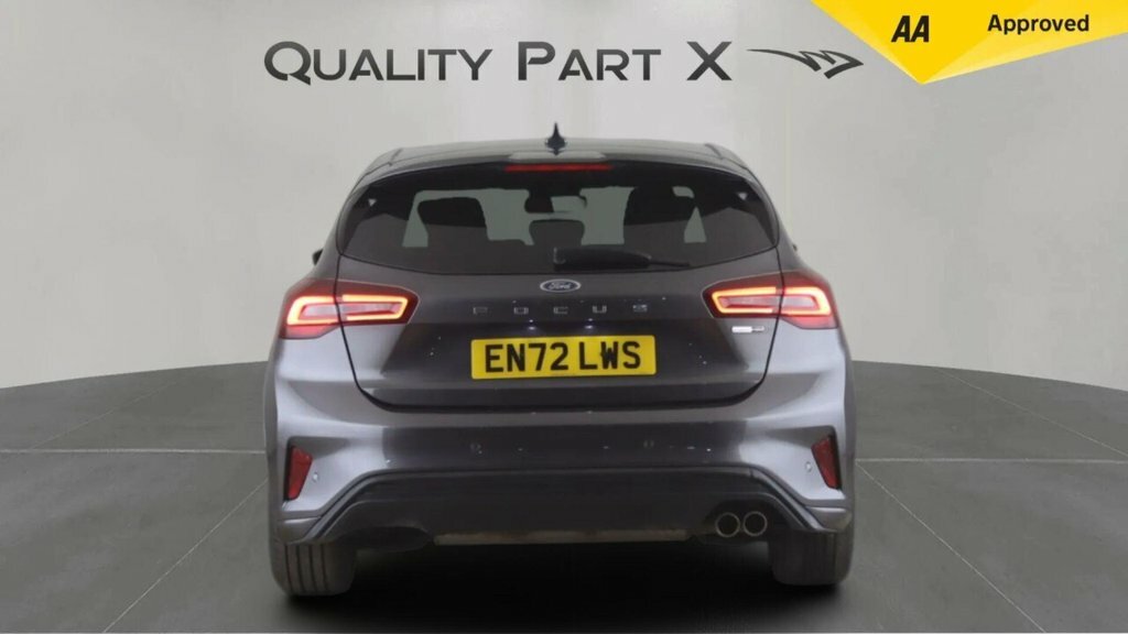Ford Focus Hatchback EN72LWS Grey #5