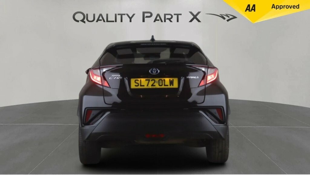 Toyota C-Hr Suv SL72OLW Black #5