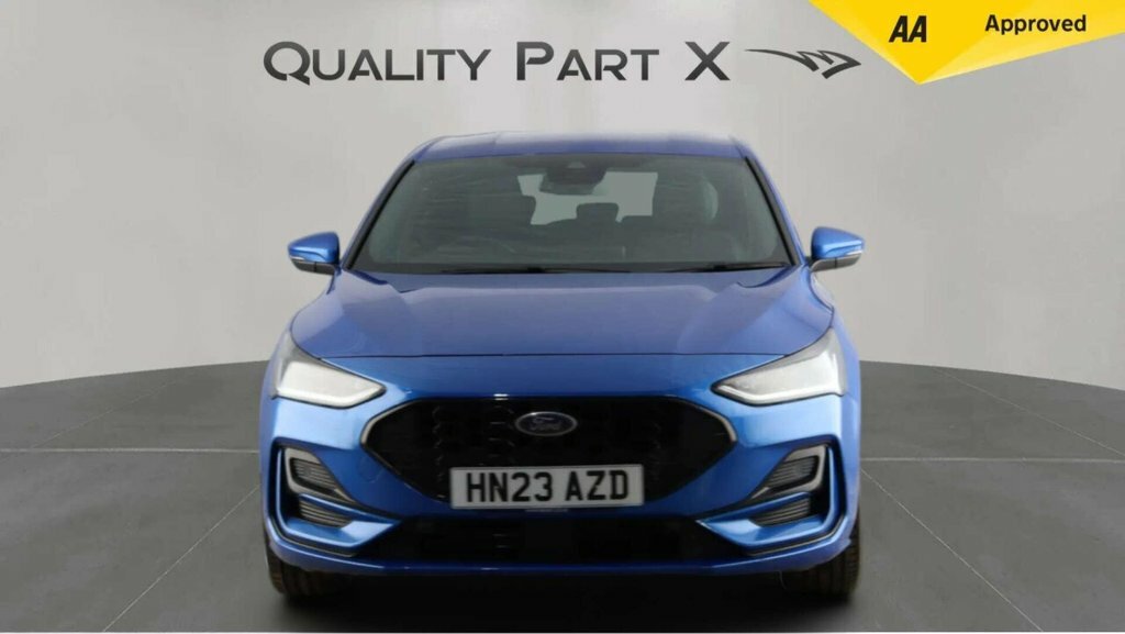 Ford Focus Hatchback HN23AZD Blue #2
