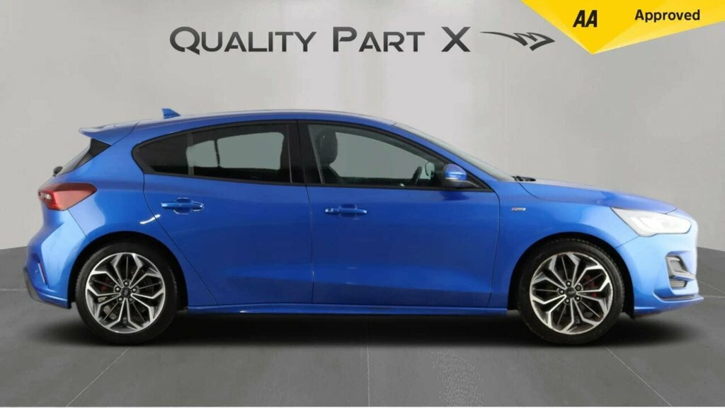 Ford Focus Hatchback HN23AZD Blue #4