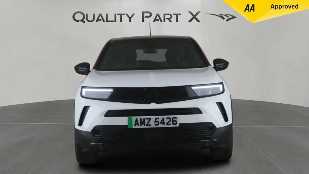 Vauxhall Mokka-e Suv AMZ5426 White #2