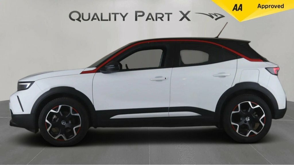 Vauxhall Mokka-e Suv AMZ5426 White #4