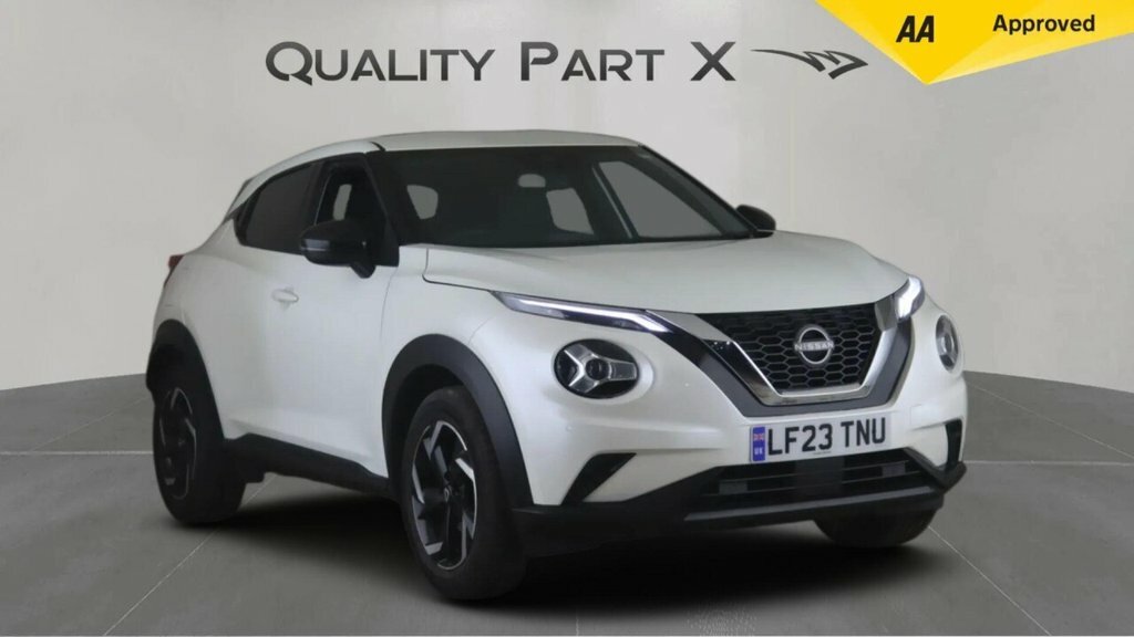 Nissan Juke Suv White