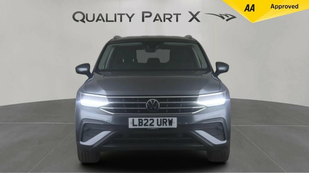 Volkswagen Tiguan Allspace Suv LB22URW Grey #2