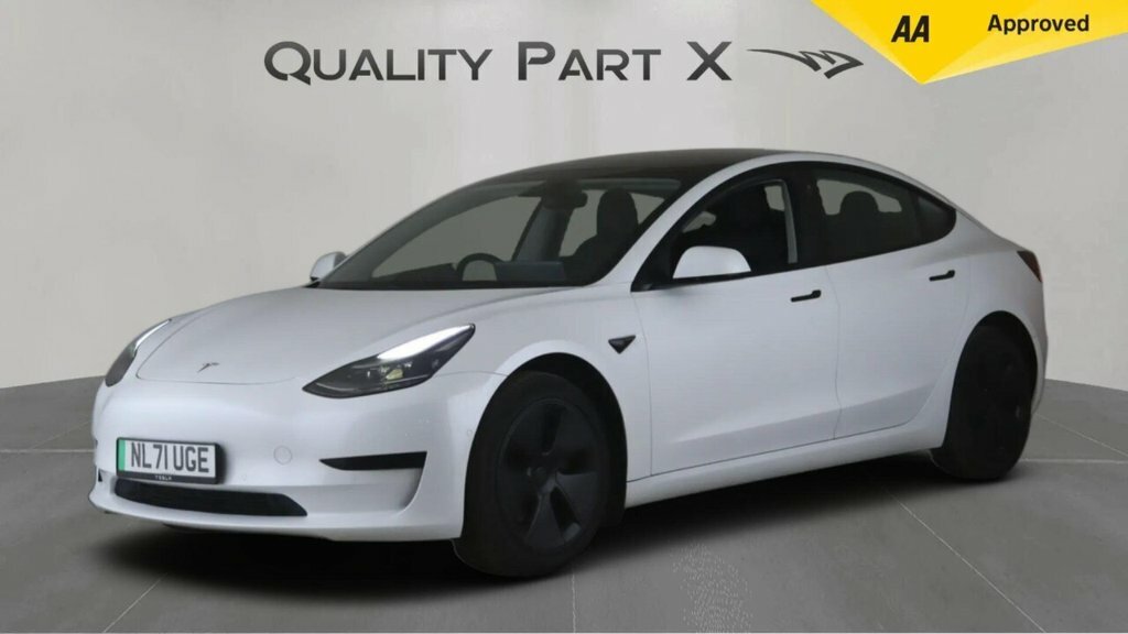 Tesla Model 3 Saloon NL71UGE White #3