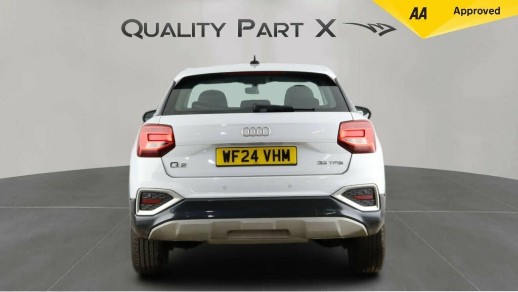 Audi Q2 Suv WF24VHM White #6