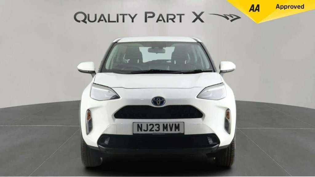 Toyota Yaris Cross Suv NJ23MVM White #2
