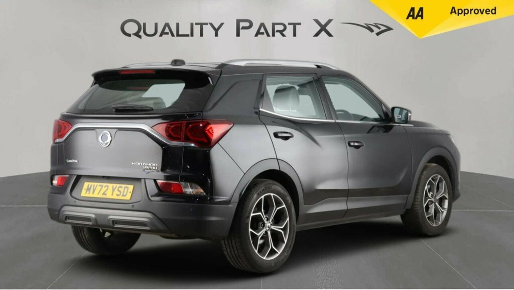 SsangYong Korando Suv Black #6