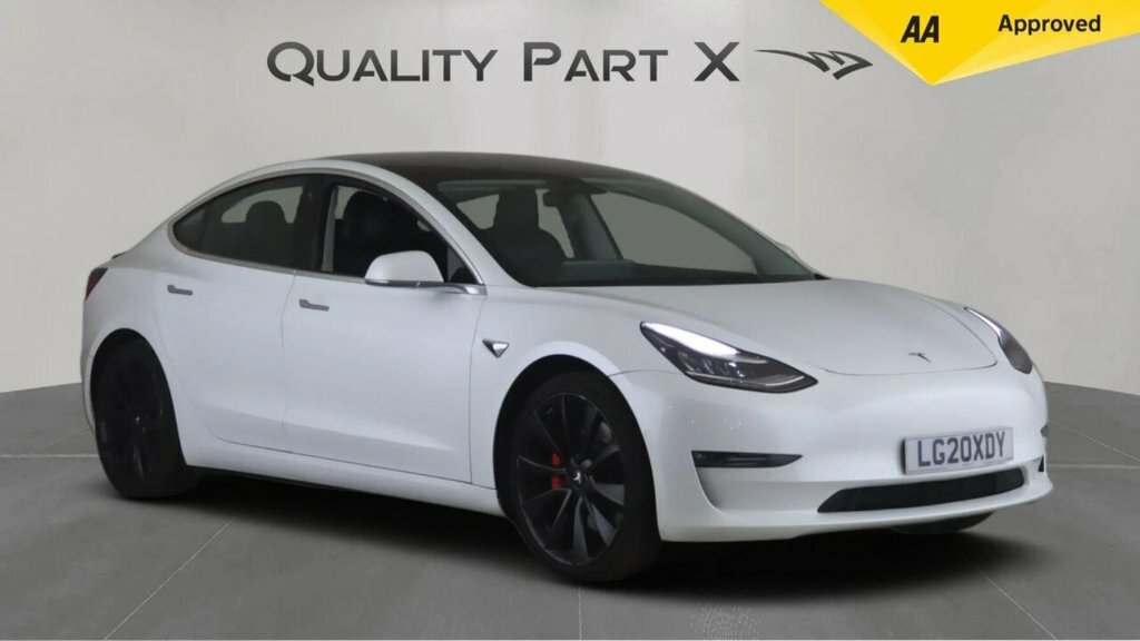 Tesla Model 3 Saloon White