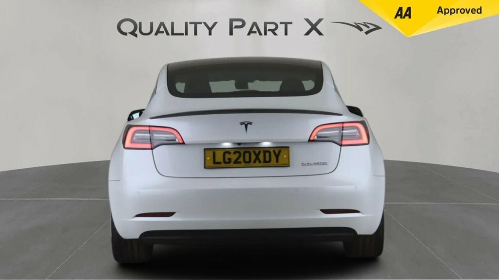 Tesla Model 3 Saloon LG20XDY White #6