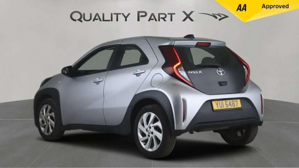 Toyota Aygo X Hatchback YUI6487 Silver #4