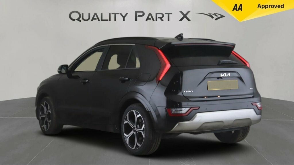 Kia Niro Suv LE72MTZ Black #5