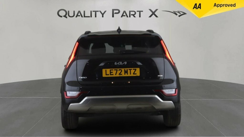 Kia Niro Suv LE72MTZ Black #6