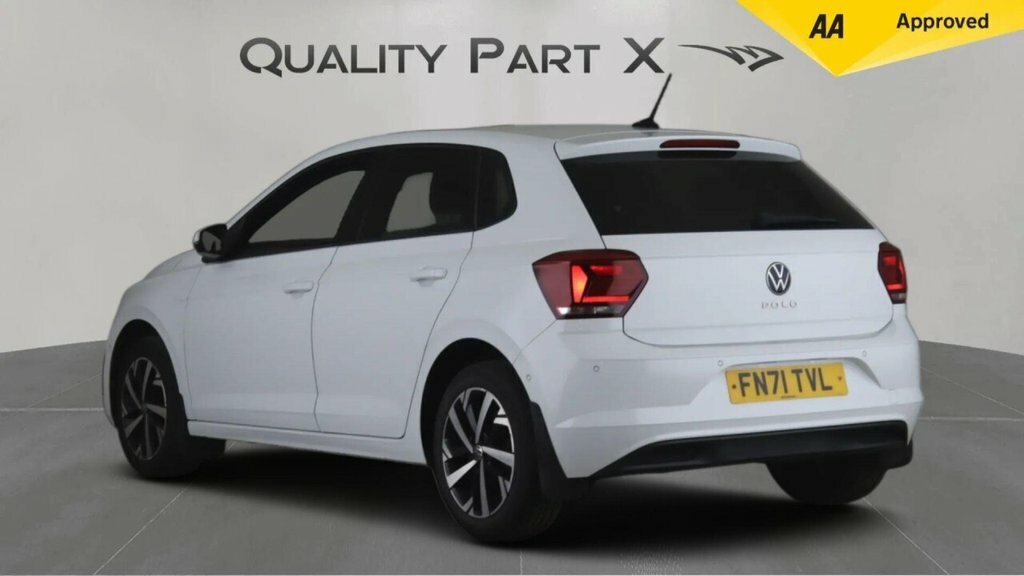 Volkswagen Polo Match FN71TVL White #5