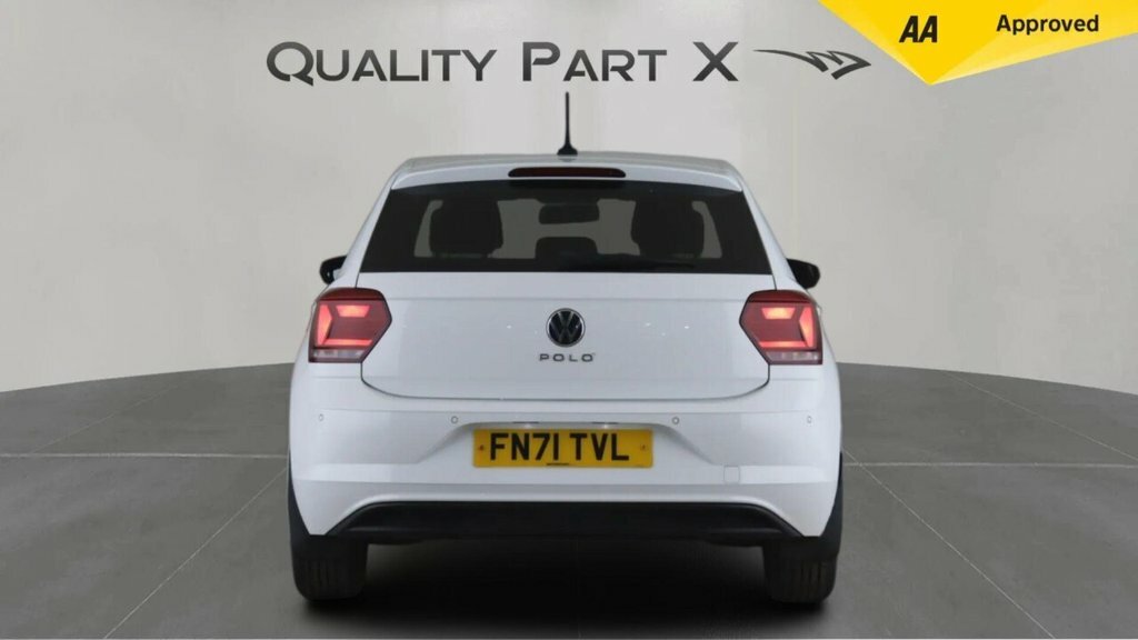 Volkswagen Polo Match FN71TVL White #6