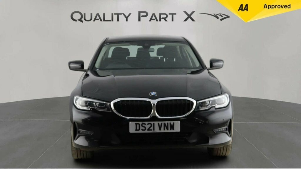 BMW 3 Series Saloon DS21VNW Black #2