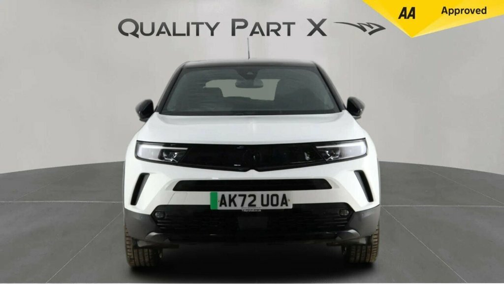 Vauxhall Mokka-e Suv AK72UOA White #2