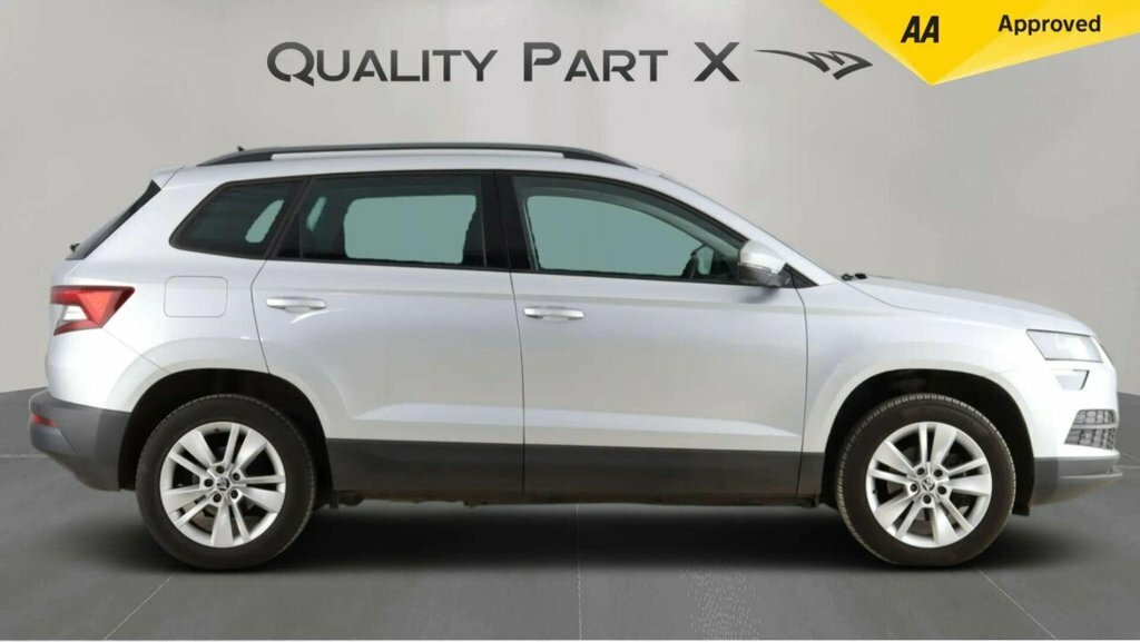 Skoda Karoq Se Technology FP69FVA Silver #4